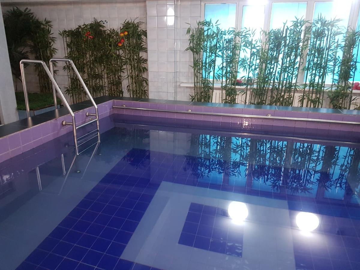 Hotel Kezdesu Almaty Esterno foto