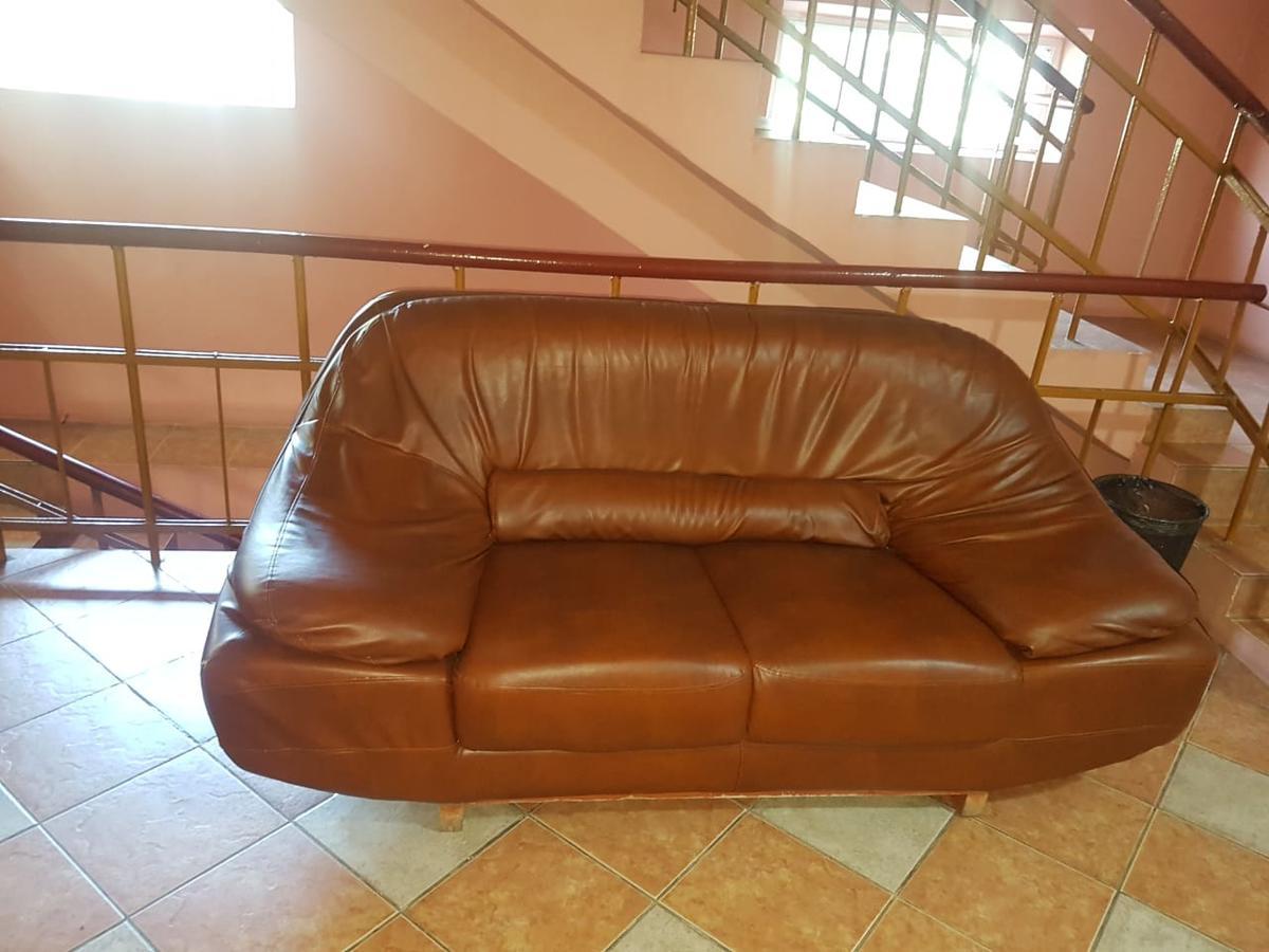 Hotel Kezdesu Almaty Esterno foto