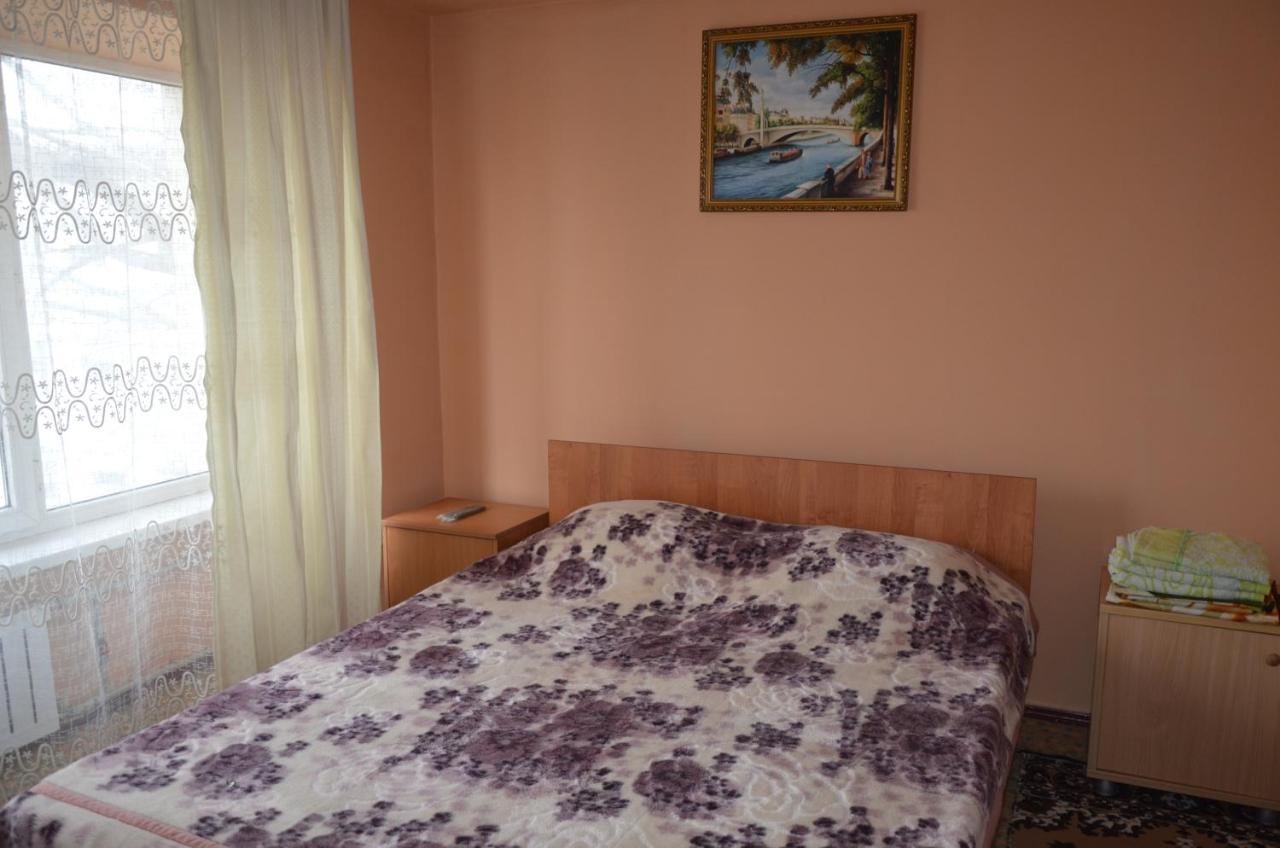 Hotel Kezdesu Almaty Esterno foto
