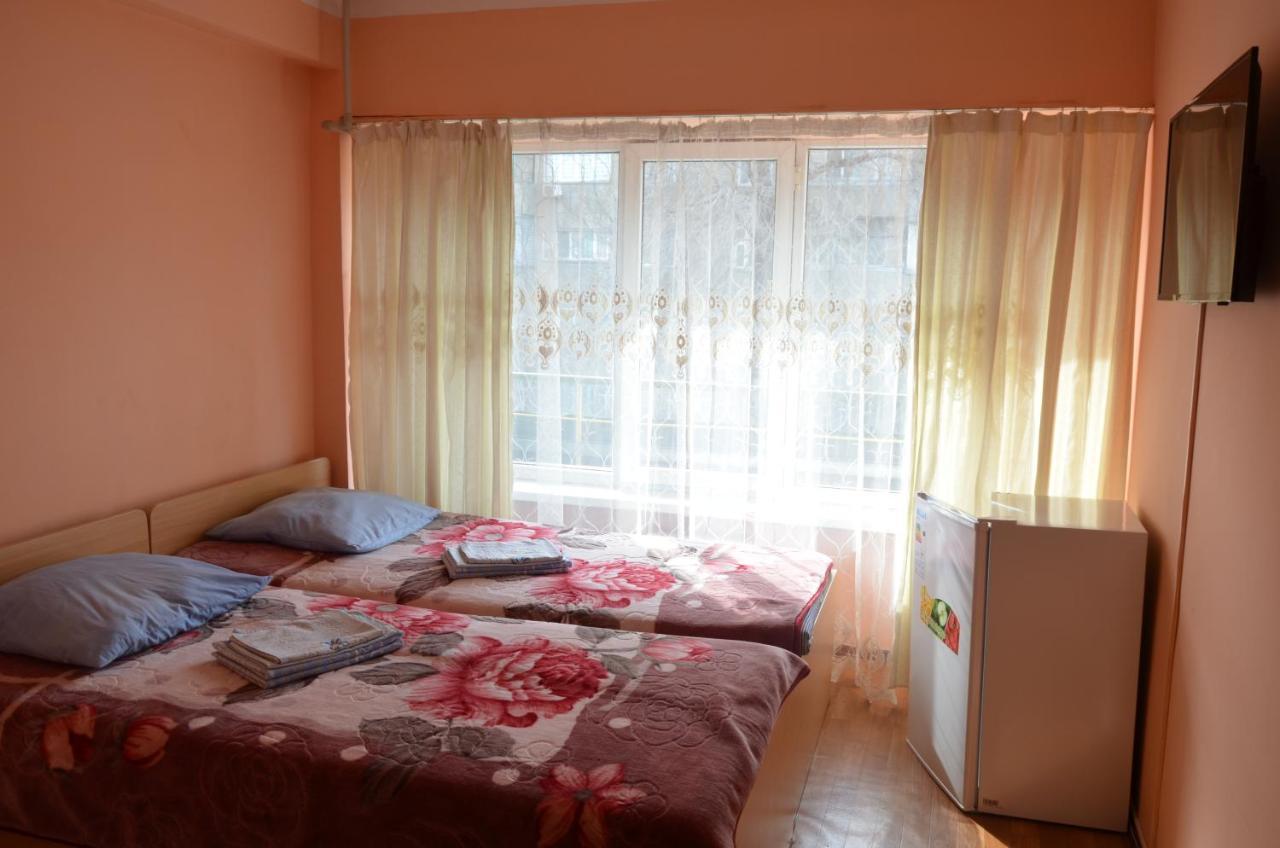 Hotel Kezdesu Almaty Esterno foto