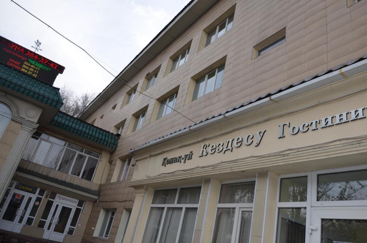 Hotel Kezdesu Almaty Esterno foto